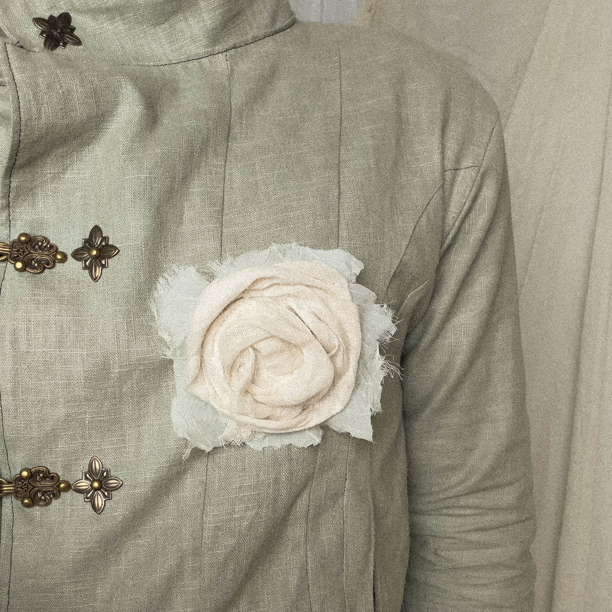 CLIP-ON ROSE BROOCH