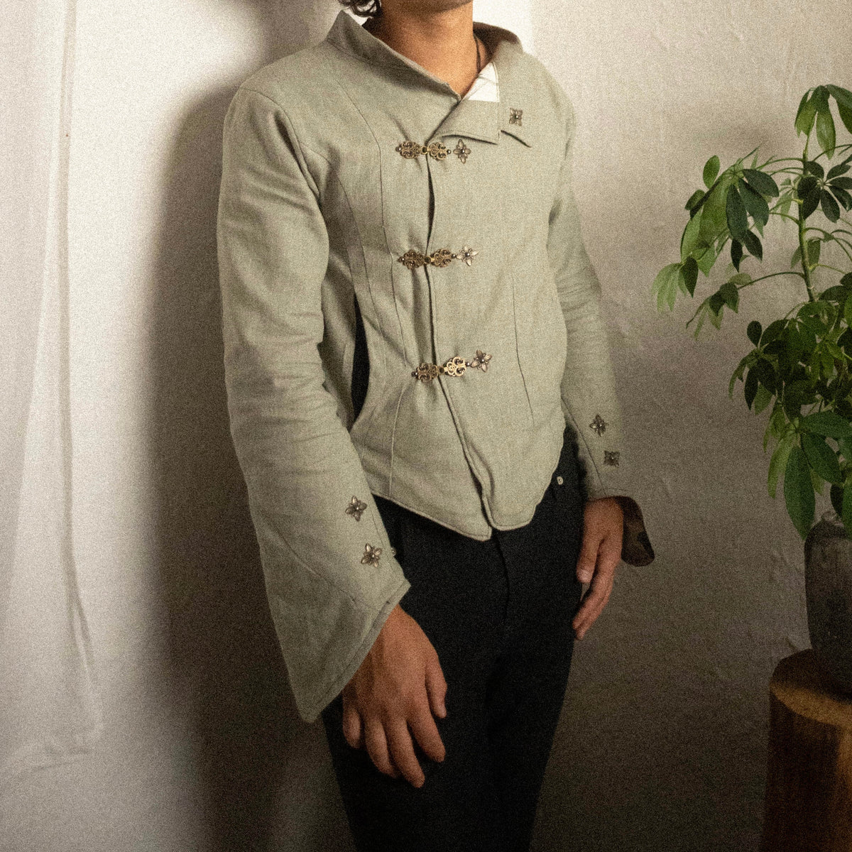 ACANTHUS MEN'S ENGLISH LINEN JACKET