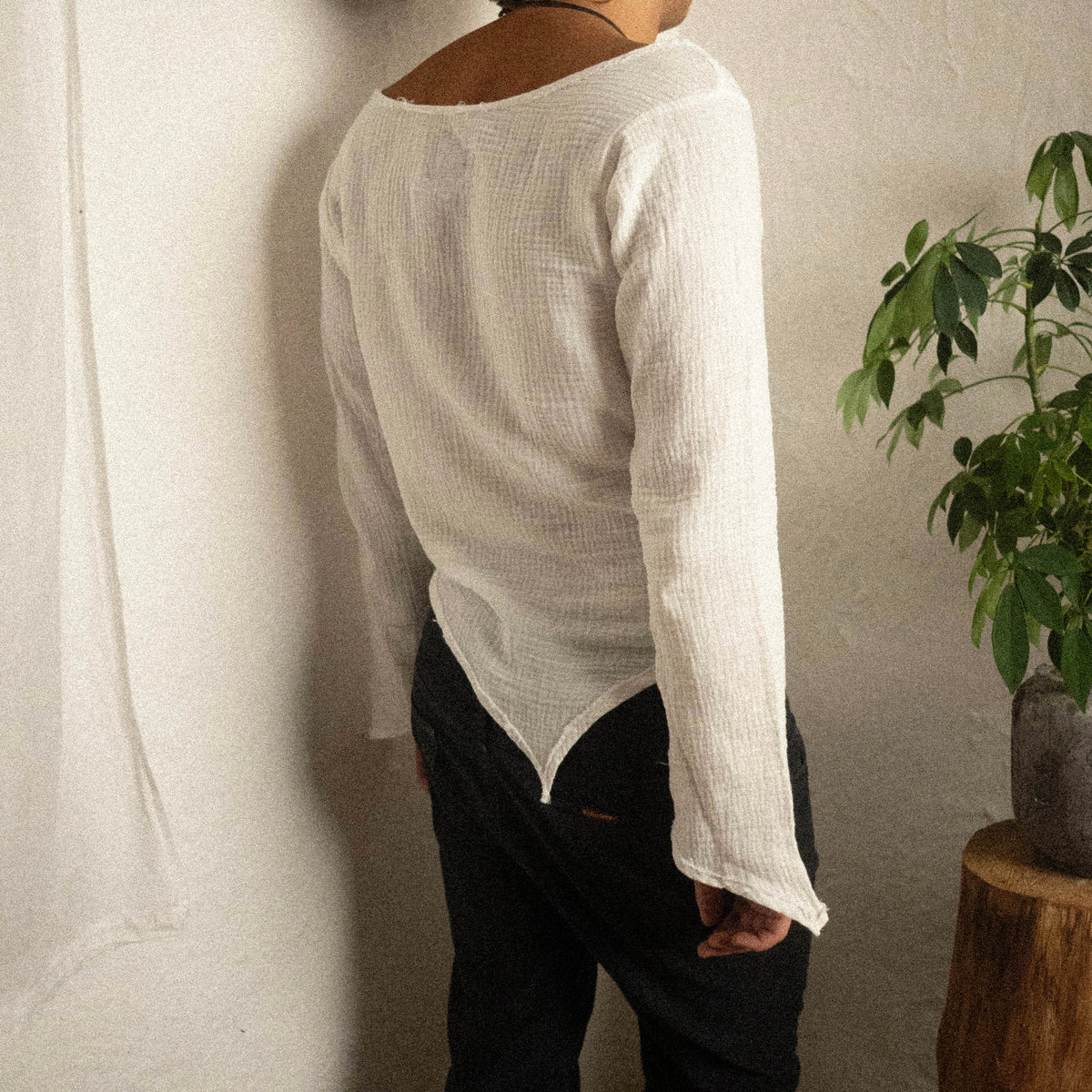 ANGELUS MEN'S HAND-PAINTED MUSLIN LONGSLEEVE