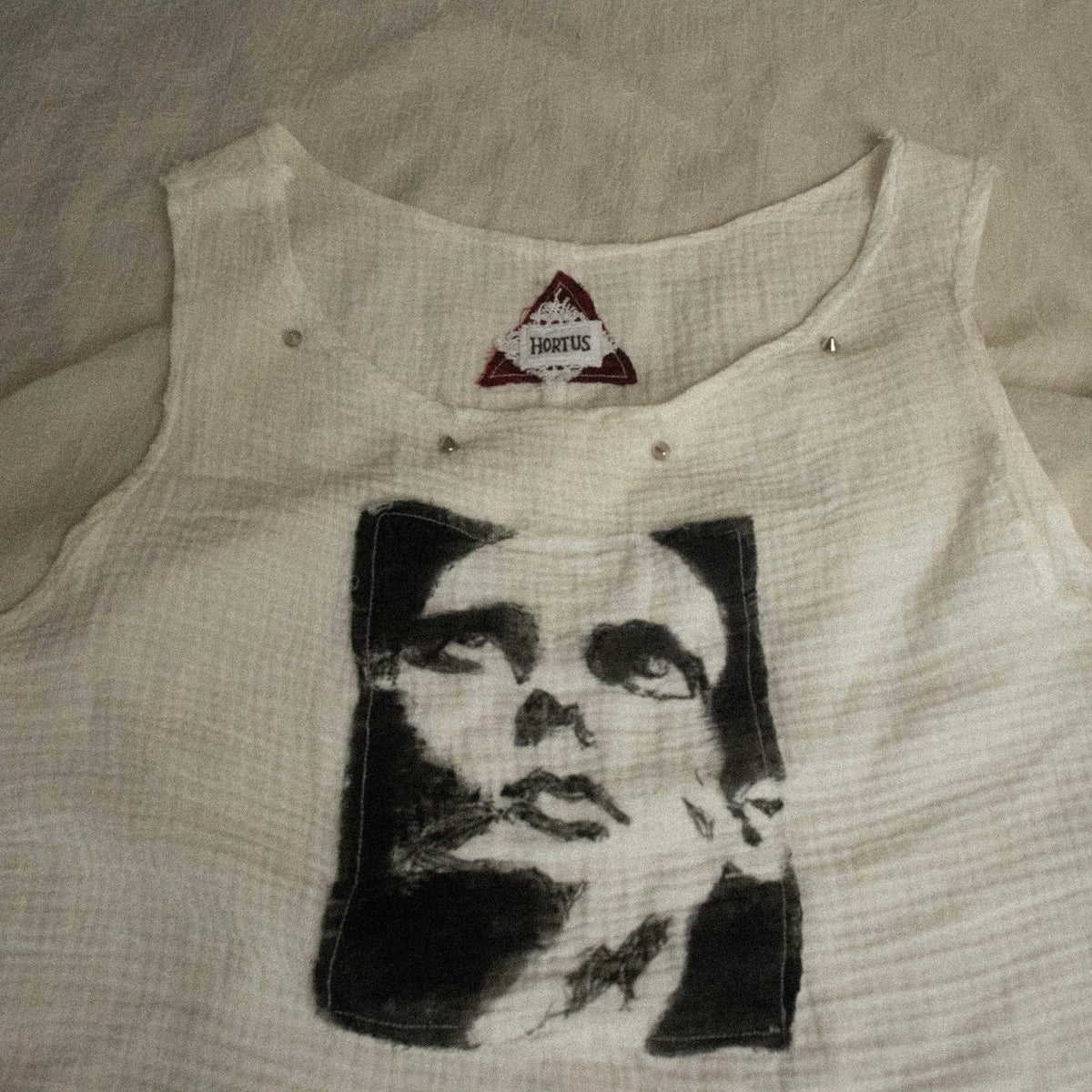 VULTUS MEN'S HAND-PAINTED MUSLIN TANK TOP