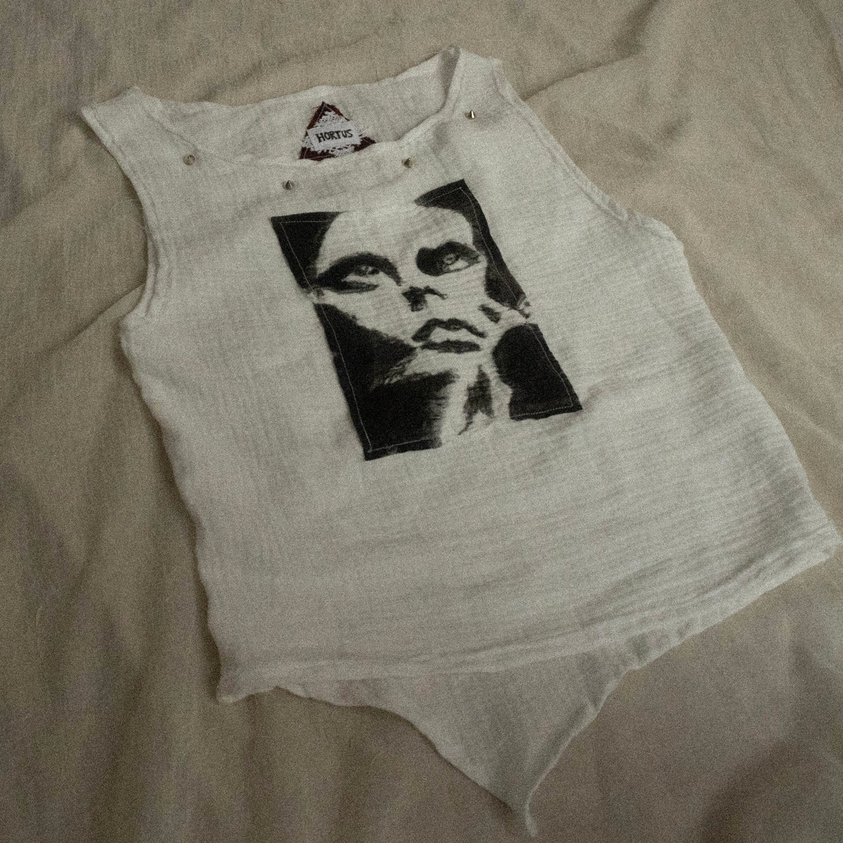 VULTUS WOMEN'S HAND-PAINTED MUSLIN TANK TOP
