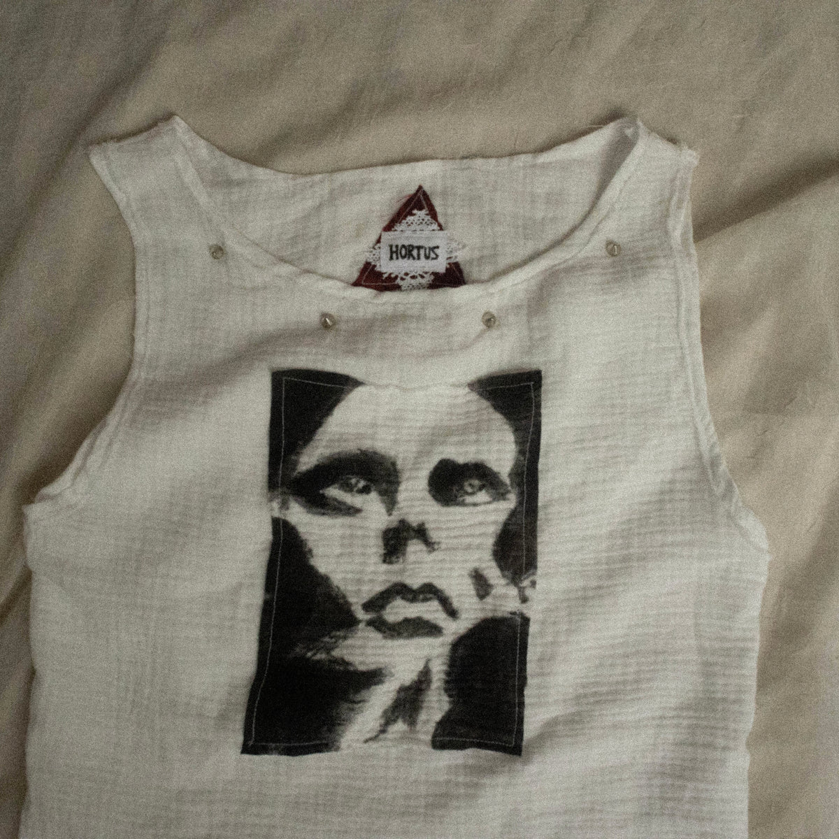 VULTUS WOMEN'S HAND-PAINTED MUSLIN TANK TOP